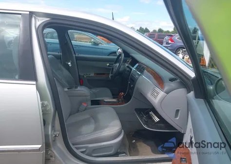 2005 Buick Lacrosse Cxl из США, поврежденный, VIN 2G4WD562851266233